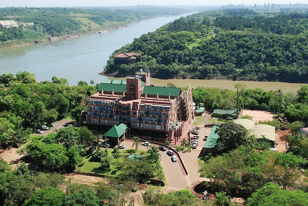 The hotel is in a beautiful scenic location in front of the river