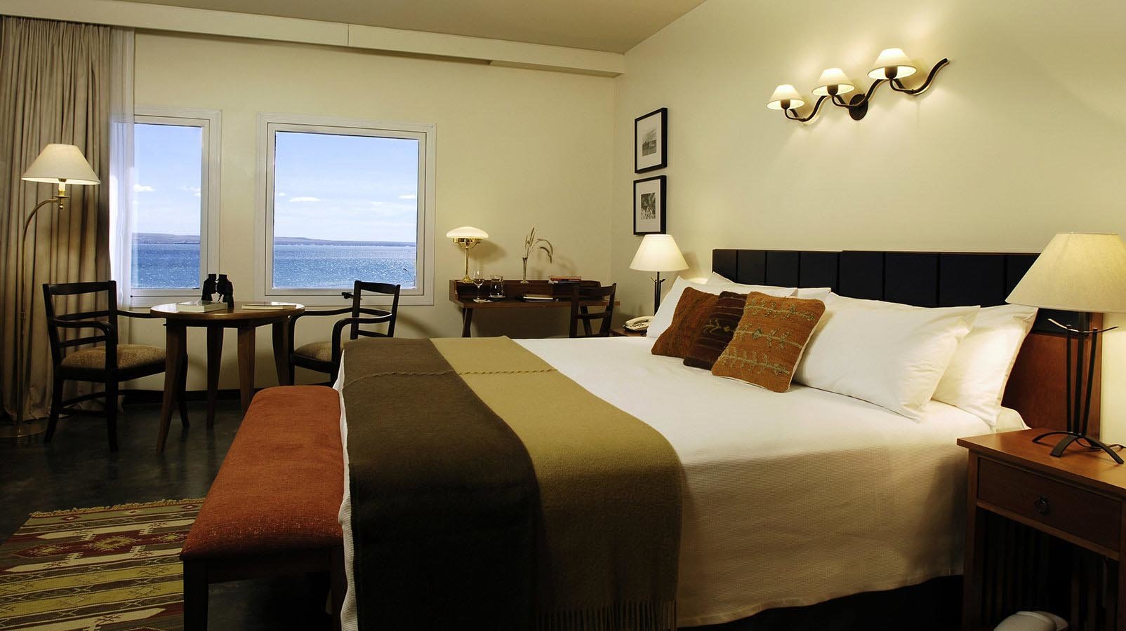 Superior category room with sea view