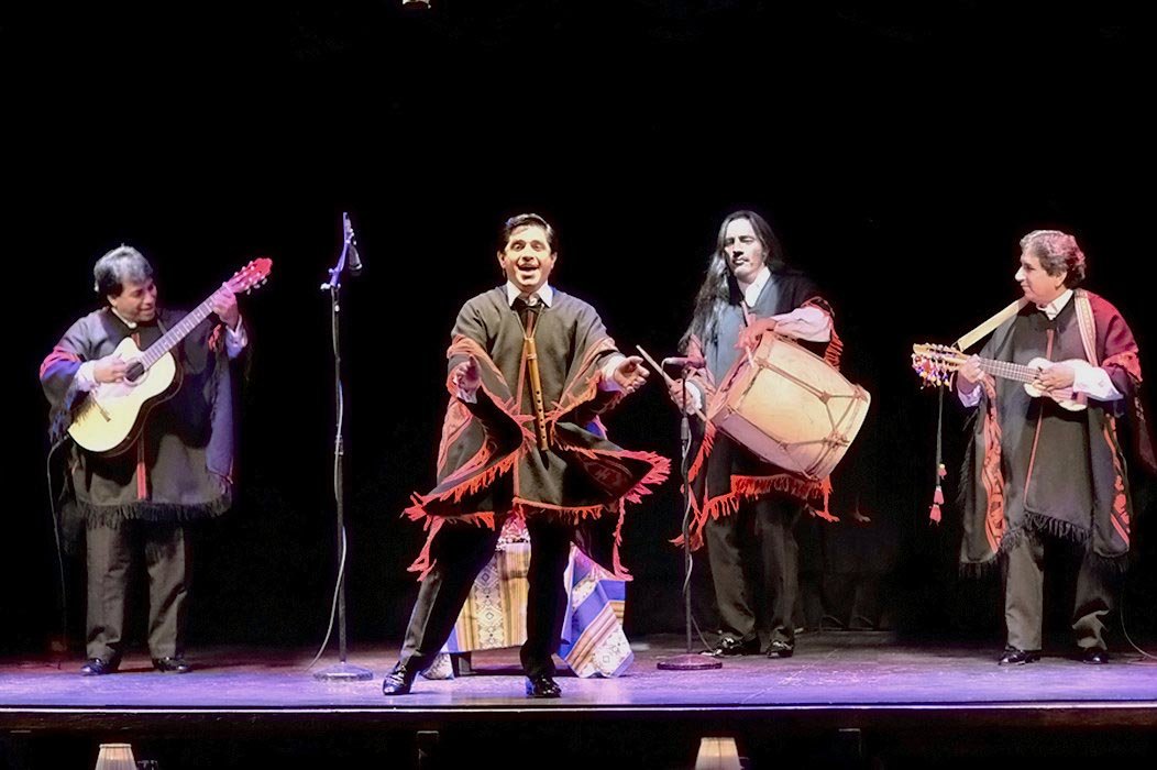 The show also features unique features of Argentine folklore