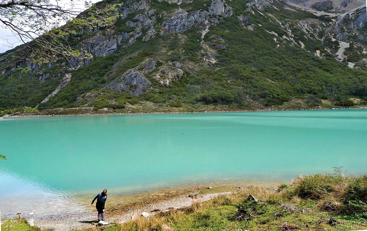 The aptly-named Emerald Lagoon… a perfect picture-taking opportunity!