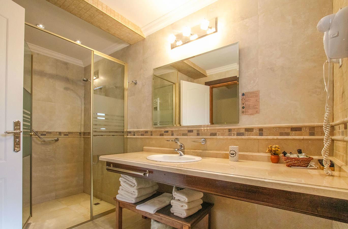 Hotel photograph
